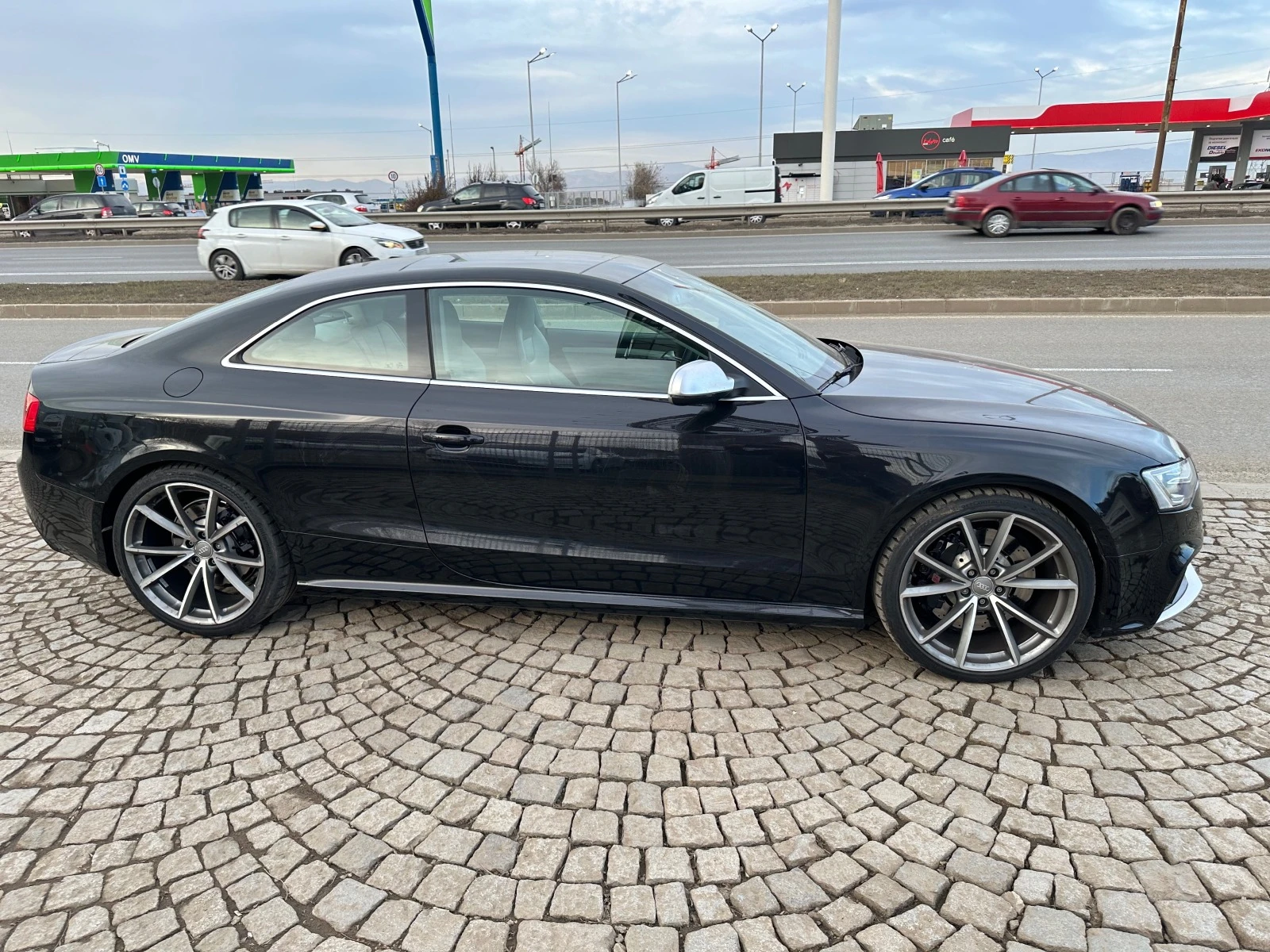 Audi Rs5 Quattro/450k.c./Auto/NAVI/Xenon/Excellent!!! Обява: — 8