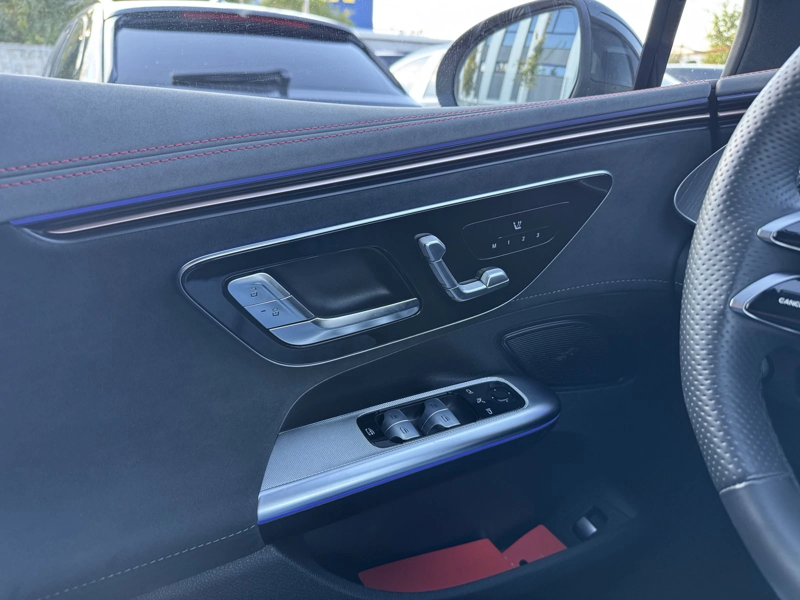 Mercedes-Benz EQE 350+ /AMGx2/KEYLESS/PANO/Assist/360/MBUX/DISTRONIC — 12