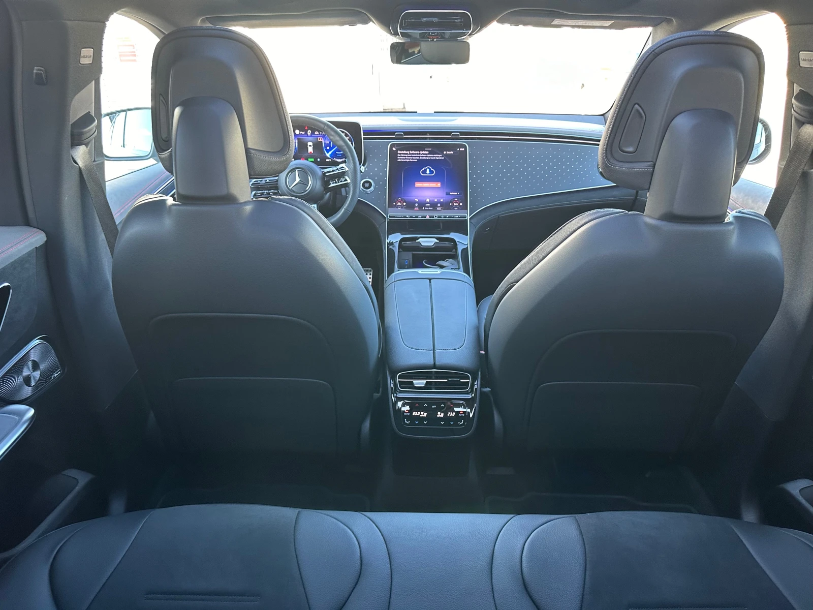 Mercedes-Benz EQE 350+ SUF — 16