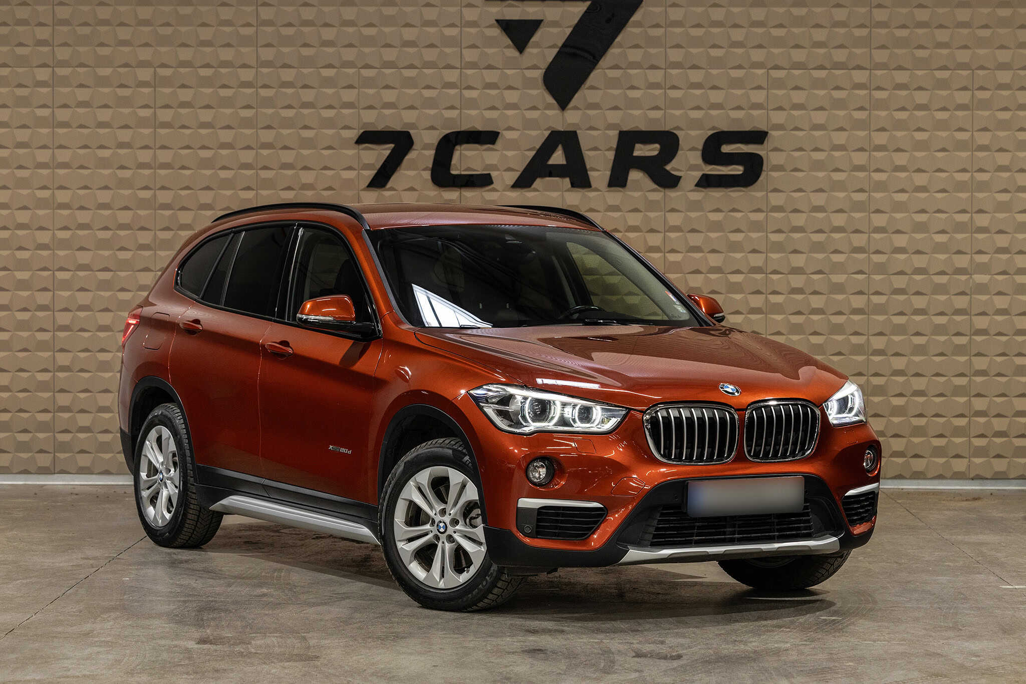 2019 BMW X1 — 6
