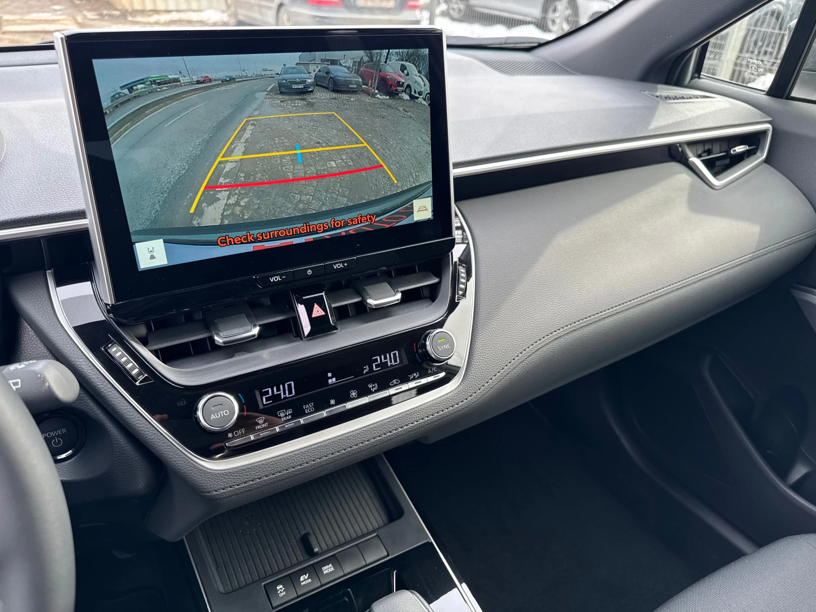 Toyota Corolla Cross 2.0 — 12