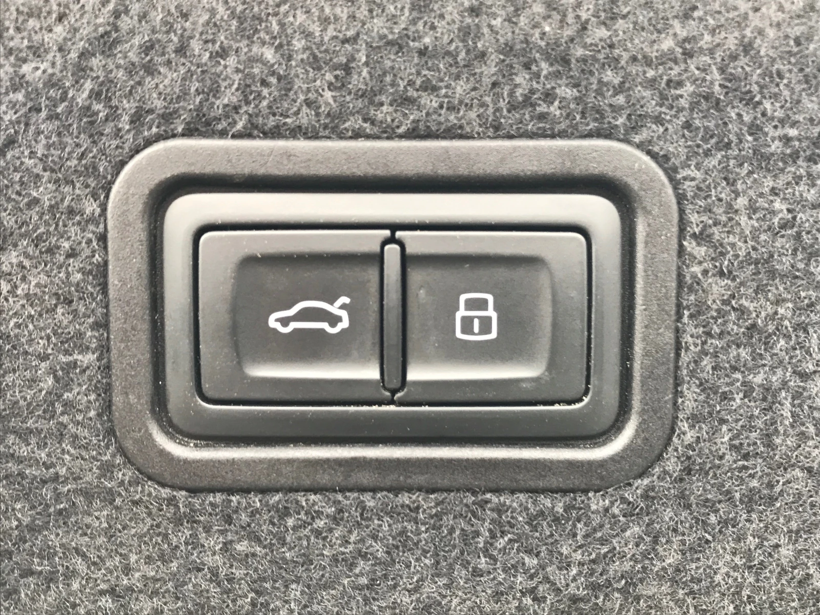 Audi A8 5.0TDI/Quattro/3xS-Line/B&O/NAVI/PANO/Excellent! Обява: — 16