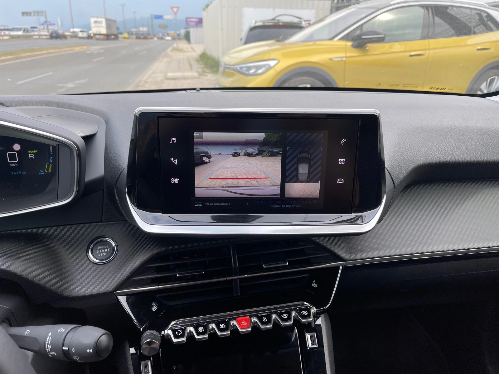 Peugeot 208 e-208 60KWh/new — 10