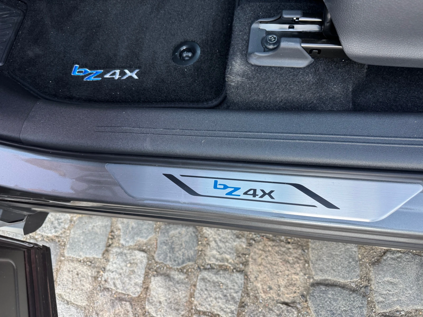 Toyota bZ4X Luxury Premium/NAVI/PANO/KAM/Full...ГАРАНЦИЯ!! — 14