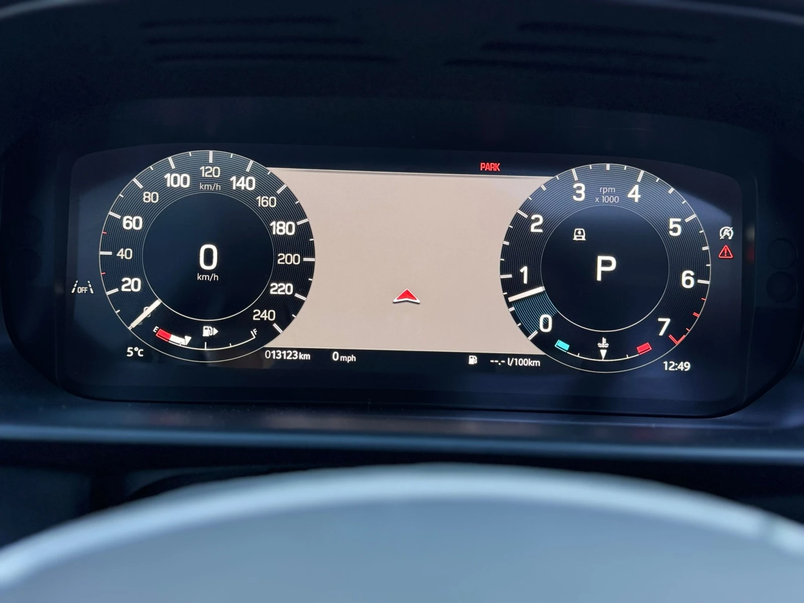 2024 Land Rover Discovery SE/R-Dynamic — 11