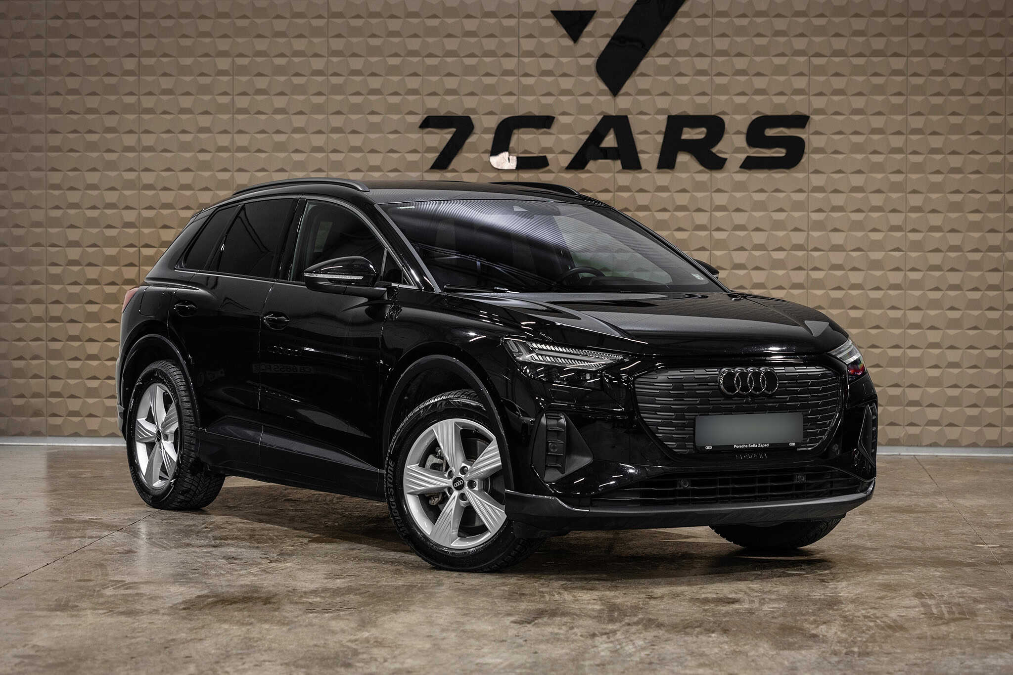 2024 Audi Q4 e-tron — 6