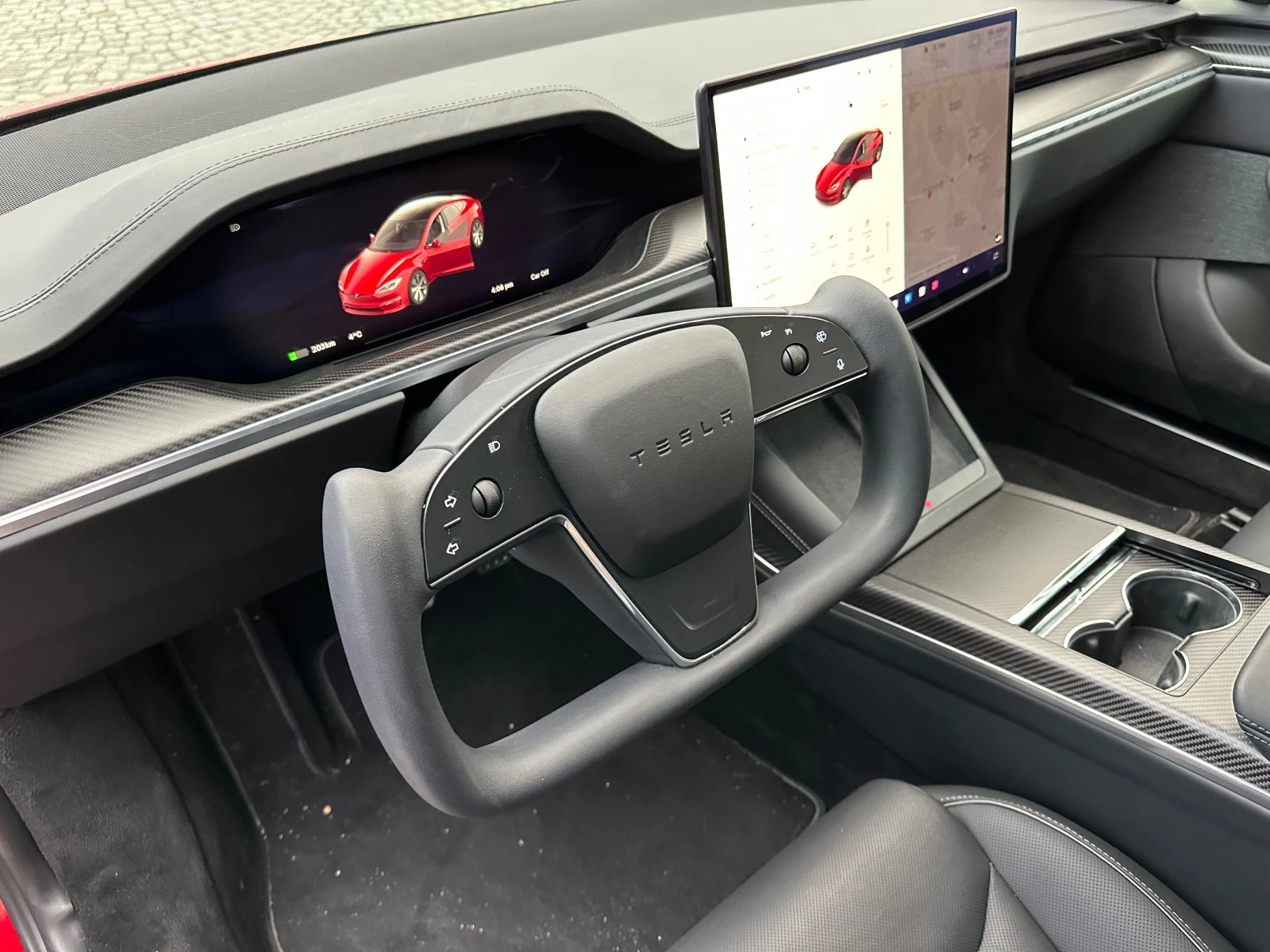 Tesla Model S PLAID-1020 — 10