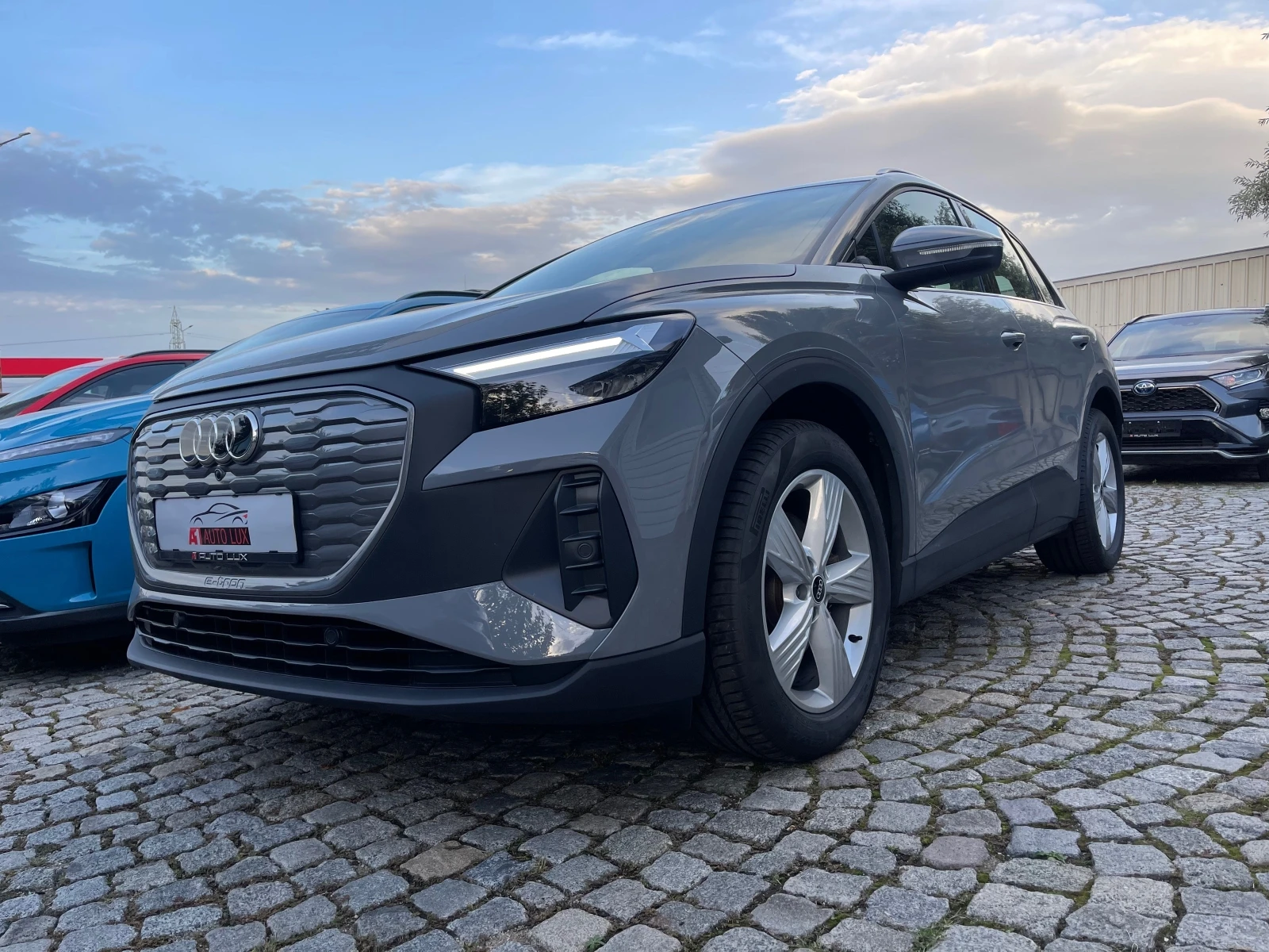 Audi Q4 E-tron Обява: — 3