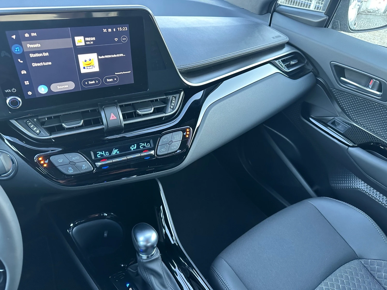 Toyota C-HR 2.0-Hybrid 185k.c./НАЛИЧНИ/ — 9