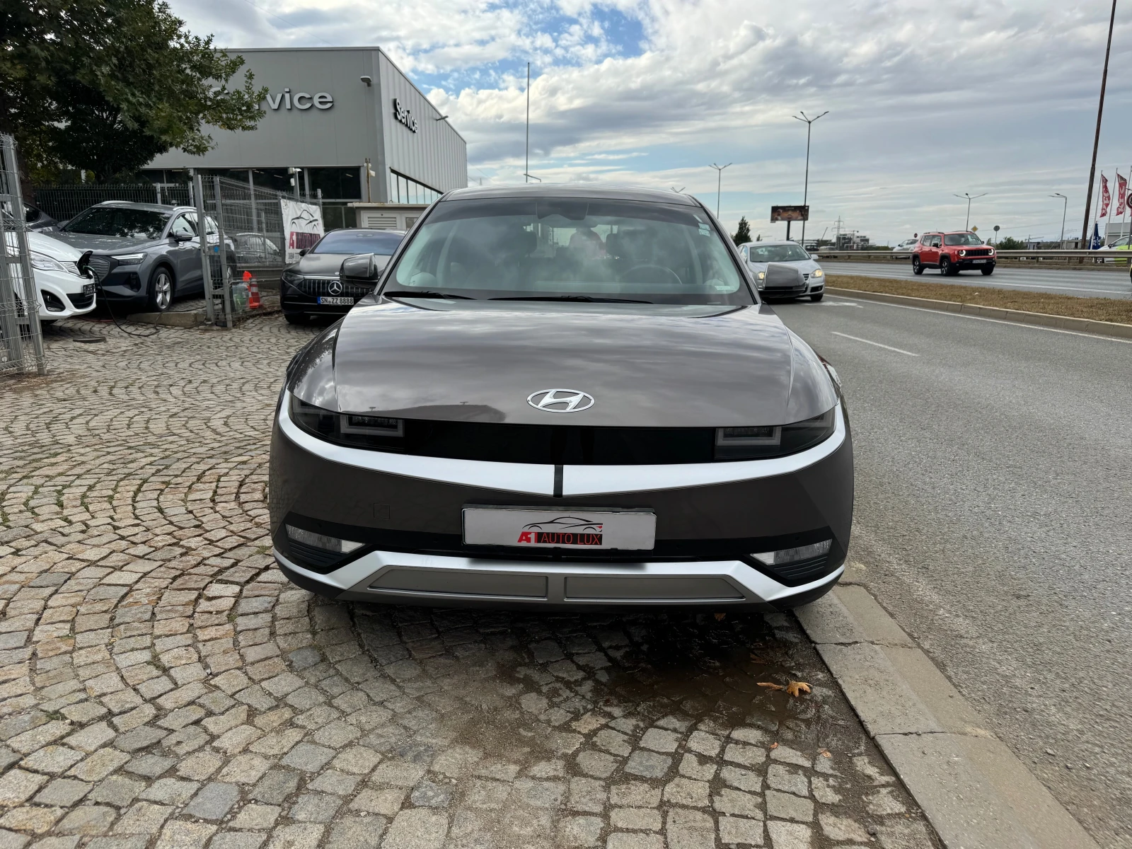 Hyundai Ioniq 5 4x4 — 2