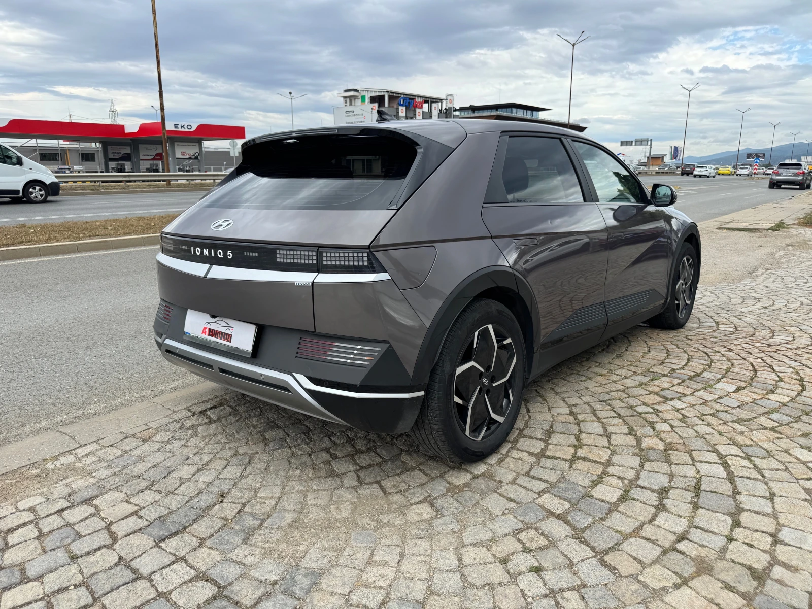 Hyundai Ioniq 5 4x4 — 6