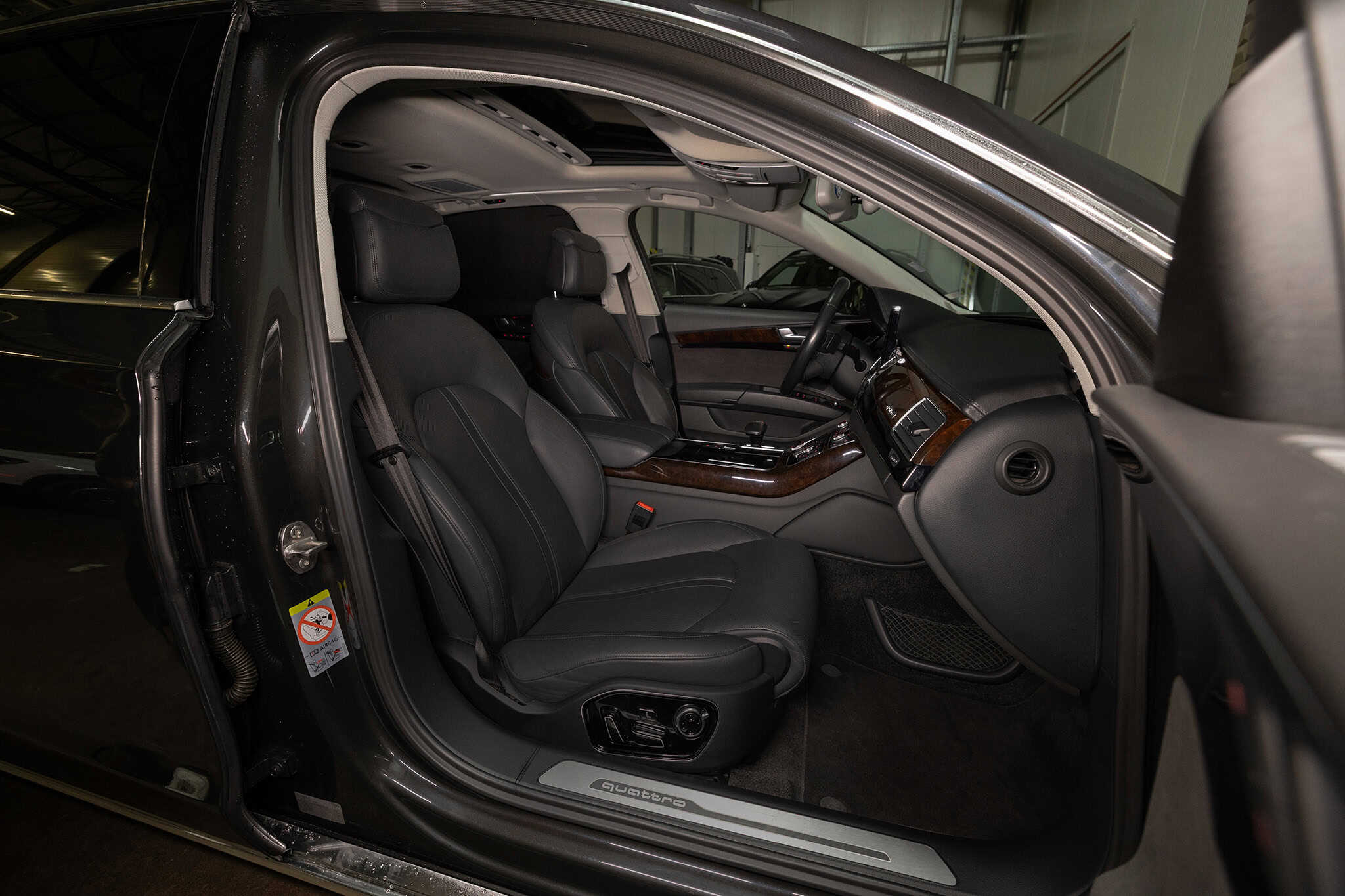 2015 Audi A8 L — 8