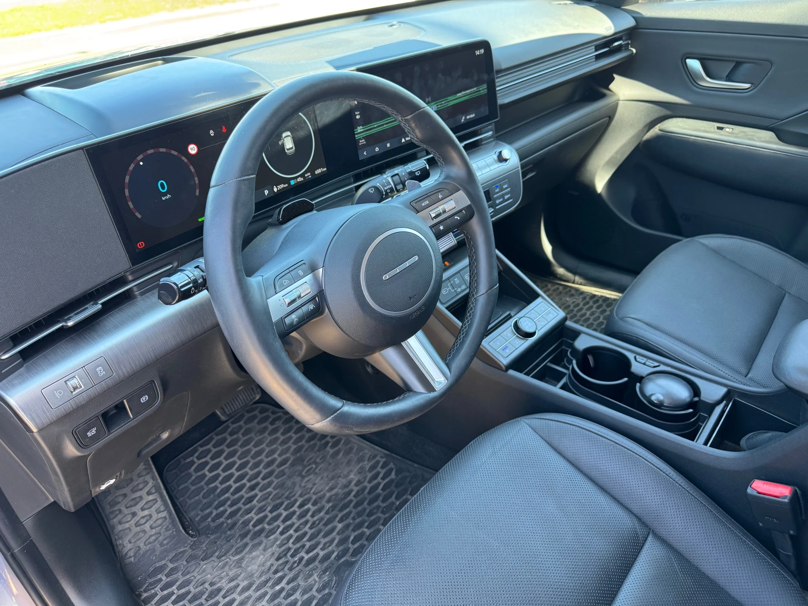 Hyundai Kona 65.4kWh/Leder/Navi/218ps Обява: — 10