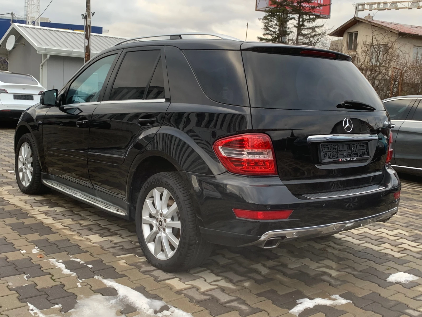 Mercedes-Benz ML 300 GRAND — 6
