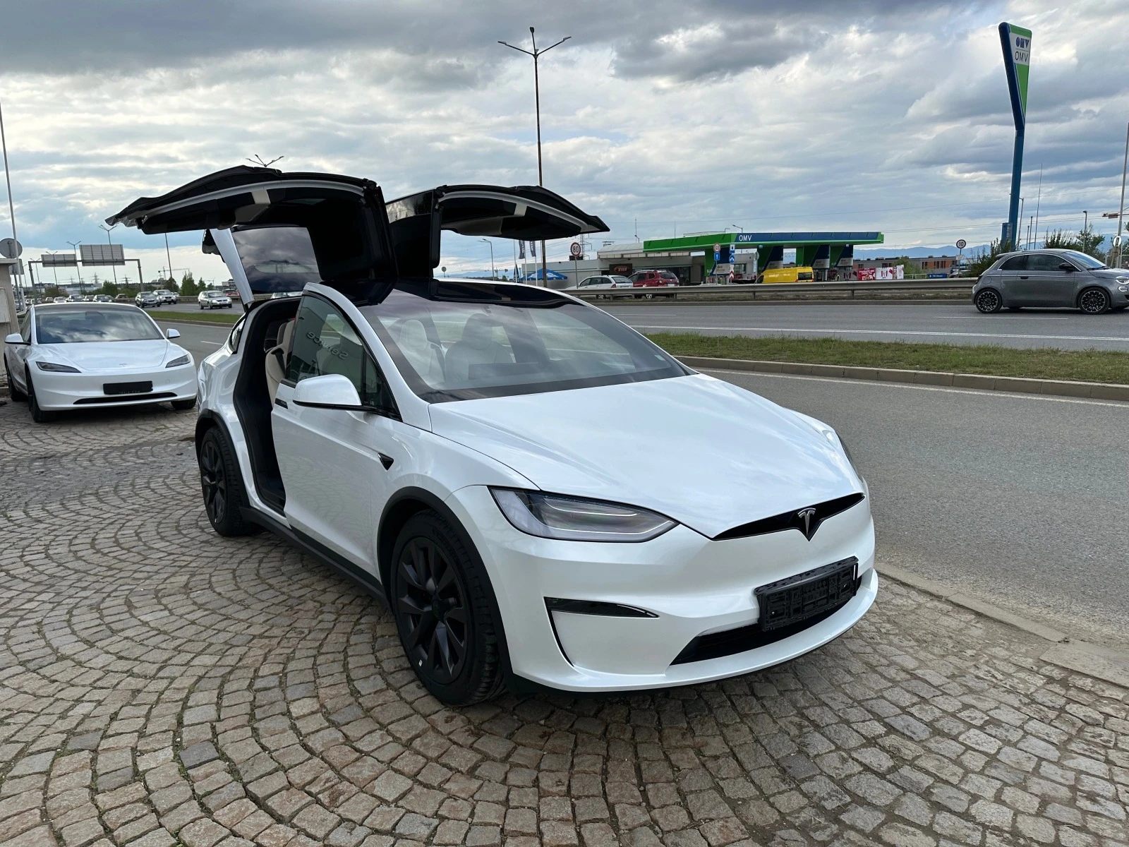 Tesla Model X 5 — 2