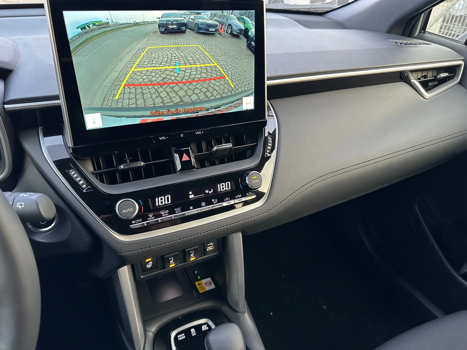 Toyota Corolla Cross Hybrid/2.0/VVT-I — 9