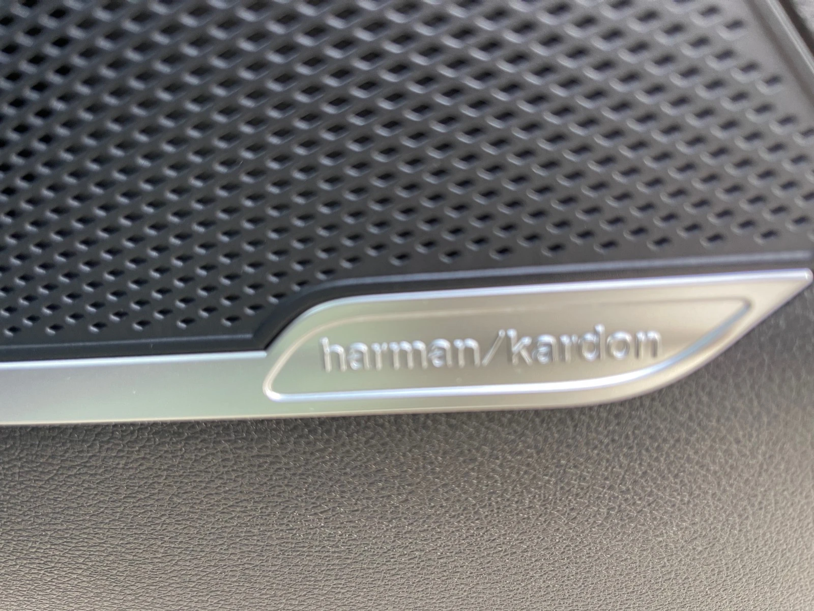 Kia Sportage GT-line\plug-in Обява: — 15