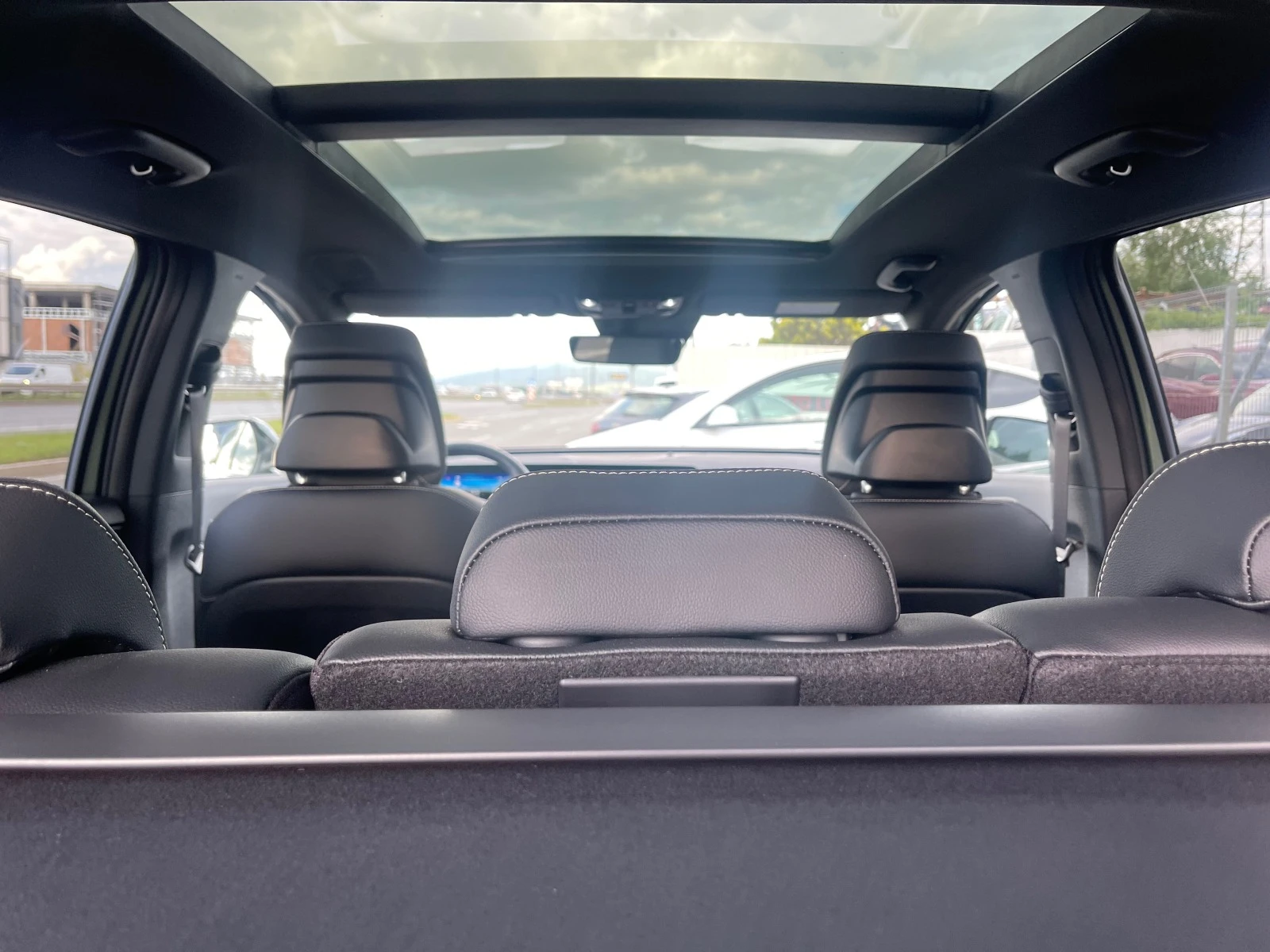 Kia Sportage GT-line\plug-in Обява: — 13