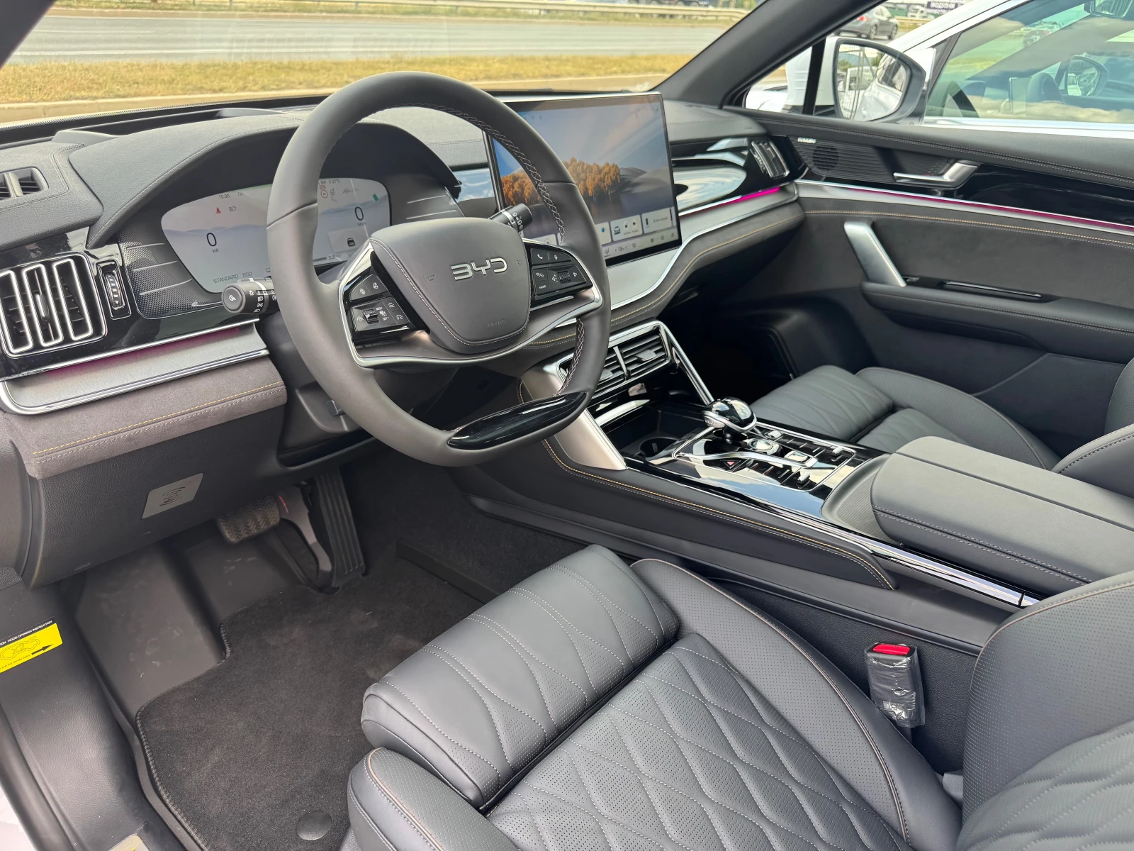 BYD Tang 108kwh./model 2025g. — 8