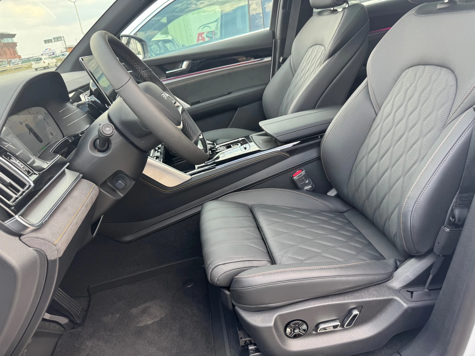 BYD Tang 108kwh./model 2025g. — 6