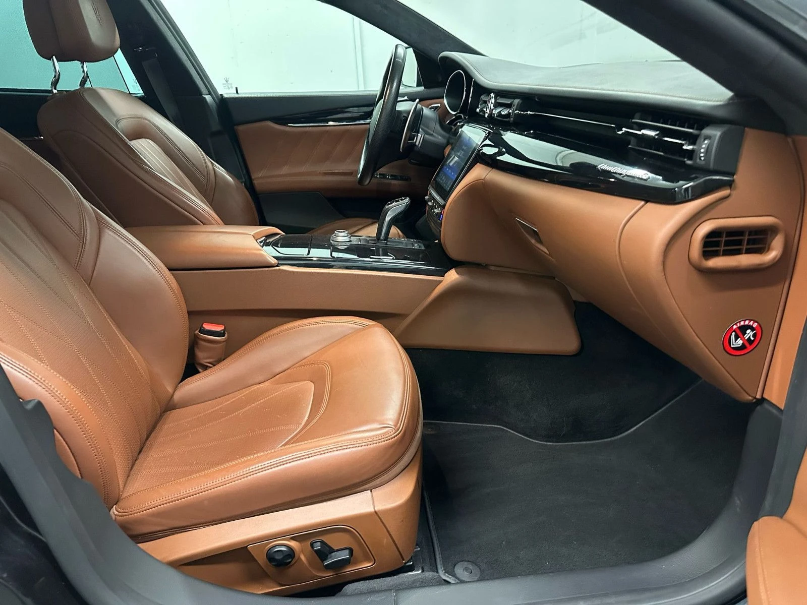 2020 Maserati Quattroporte SQ4 430HP B&W SOFT KEYLESS E148 — 9