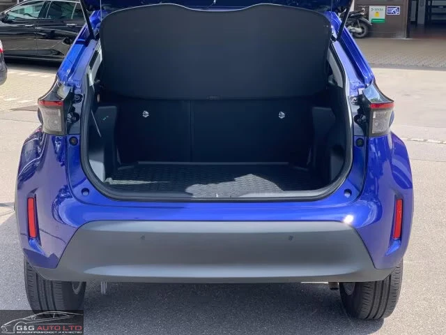 2024 Toyota Yaris Cross COMFORT 116HP 4WD CAM NAVI LED DIGI CARPLAY 238g — 6