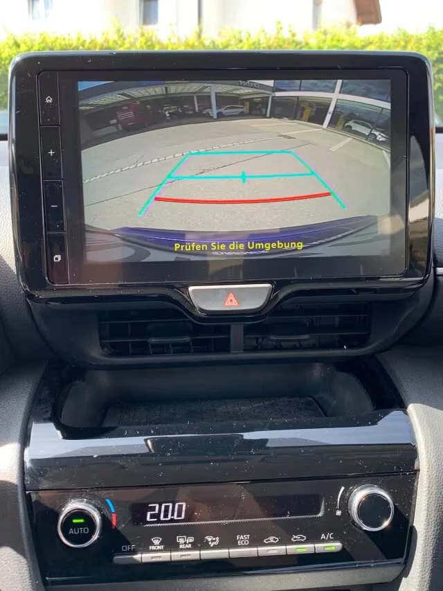 2024 Toyota Yaris Cross COMFORT 116HP 4WD CAM NAVI LED DIGI CARPLAY 238g — 11