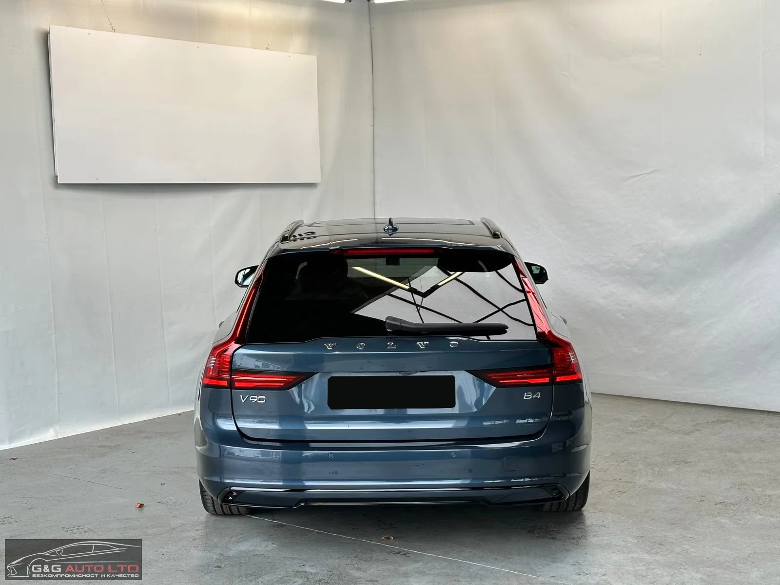 2021 Volvo V90 R-DESIGN 197HP B4 PANO HUD MEMO 360 LED 306gpr — 6