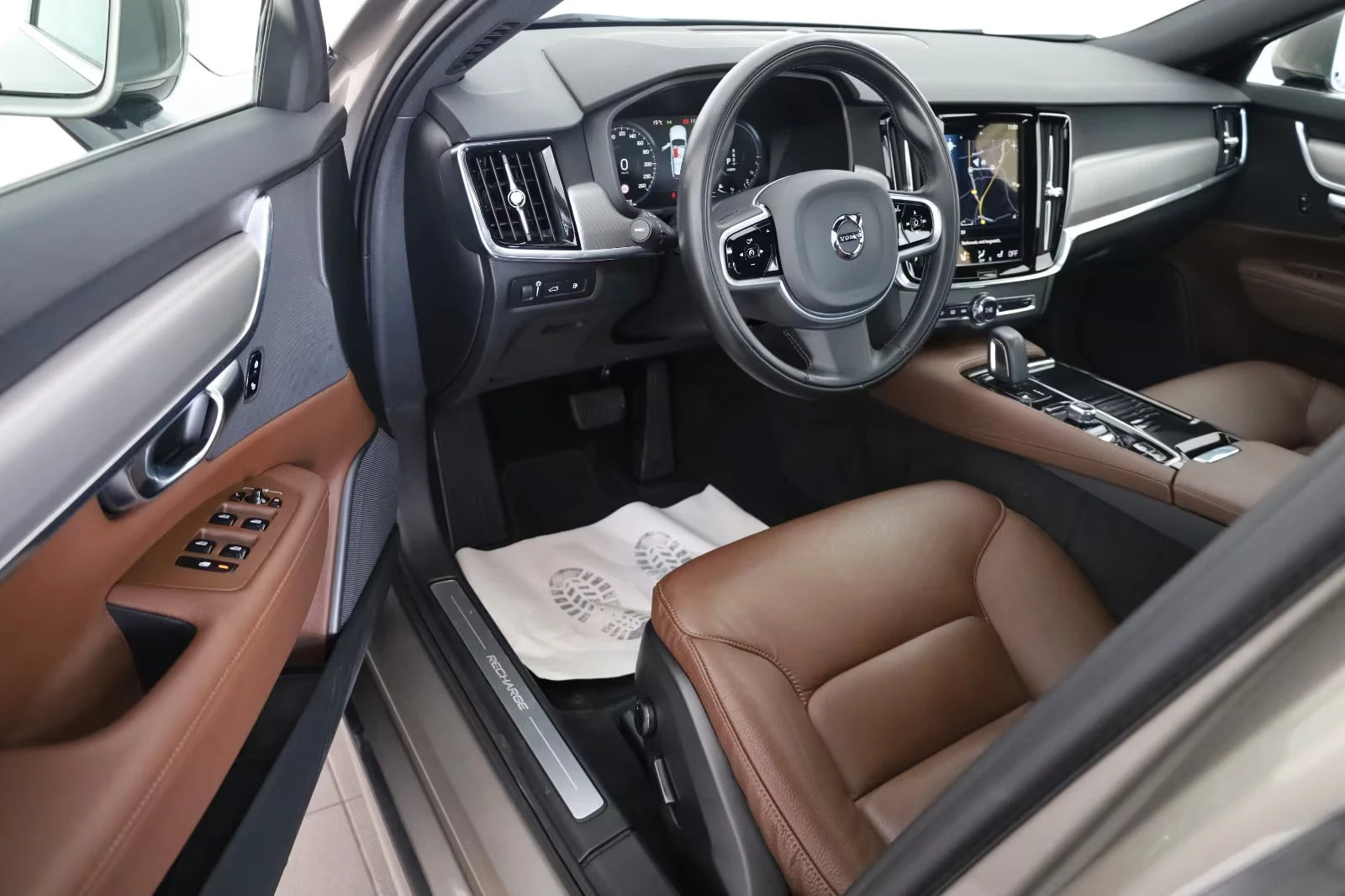 2021 Volvo V90 T6 INSCRIPTION 341HP PANO NAVI CAM LED KLESS 312g — 8