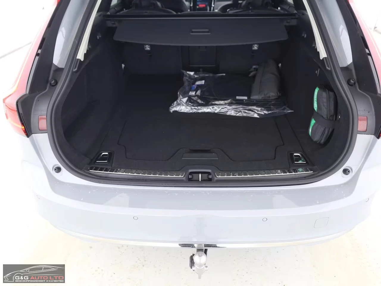 2024 Volvo V90 B4 PLUS-BRIGHT 197HP MEMO 360 H&K NAVI LED 313gpr — 12