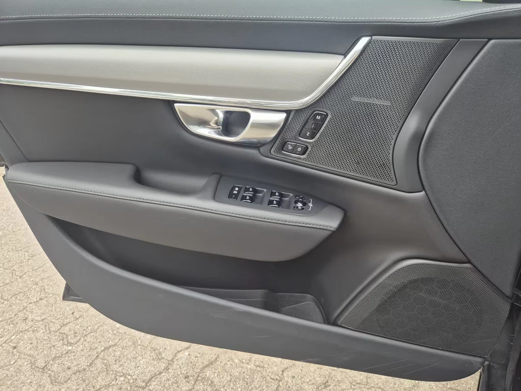 2024 Volvo S90 ULTIMATE-DARK 455HP HUD MEMO H&K 360 NAVI 326gpr — 12