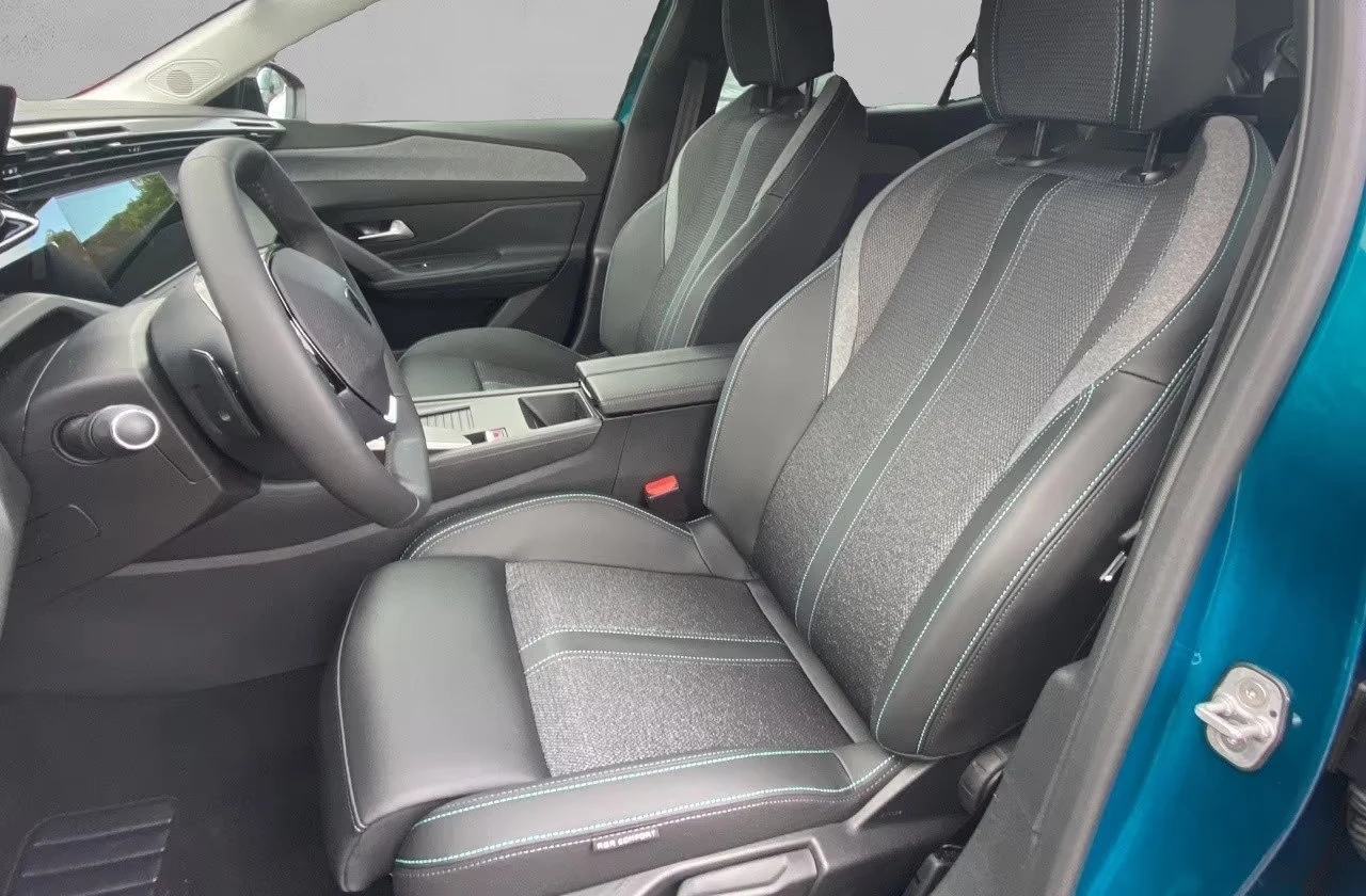 2025 Peugeot 408 ALLURE 144HP CAM NAVI LED CPLAY AMBI 364g — 6