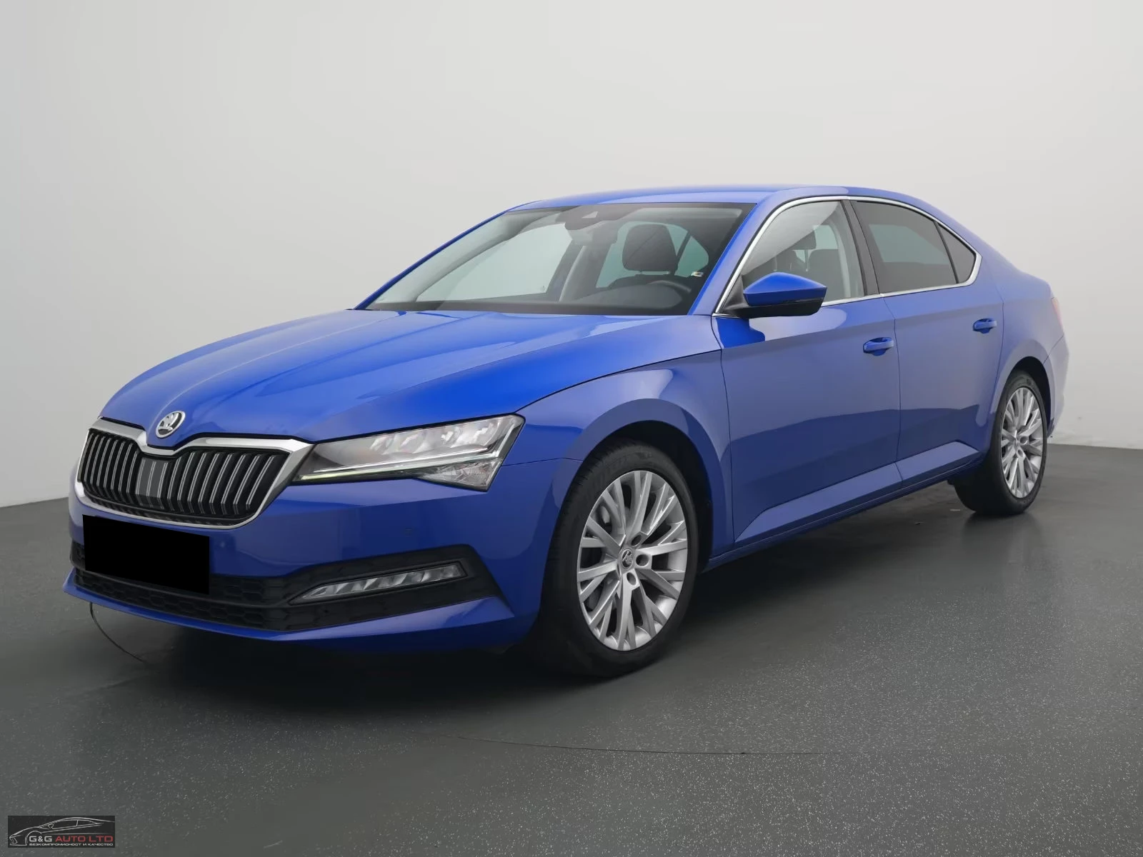 Skoda Superb AMBITION 200HP DSG CAM NAVI LED 742v 2022