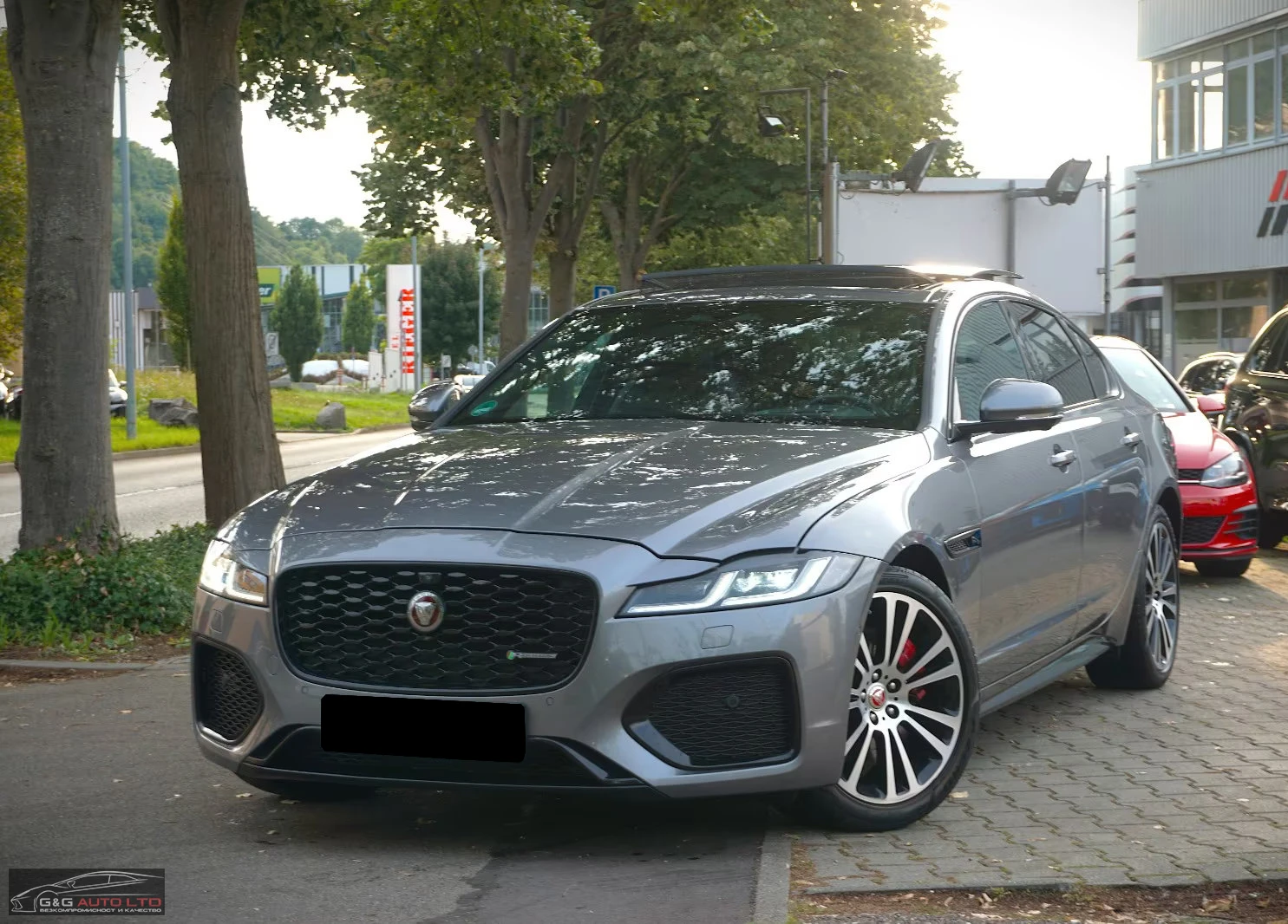 Jaguar XF R-DYNAMIC 204HP PANO HUD 360 AWD KLESS 480g 2021