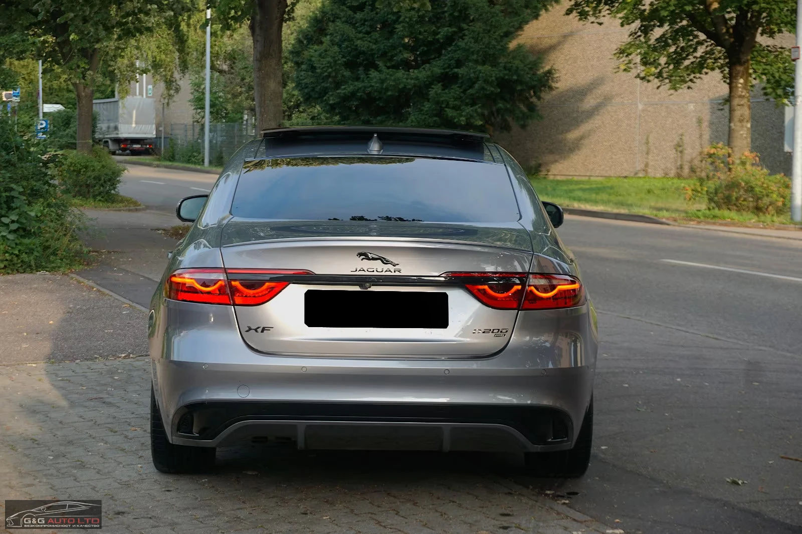 2021 Jaguar XF R-DYNAMIC 204HP PANO HUD 360 AWD KLESS 480g — 6