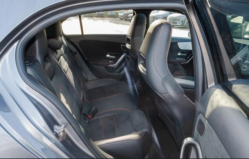 2020 Mercedes-Benz A 45 AMG 4MATIC 387HP PANO 360 HUD DISTR BURM MEMO 671g — 12