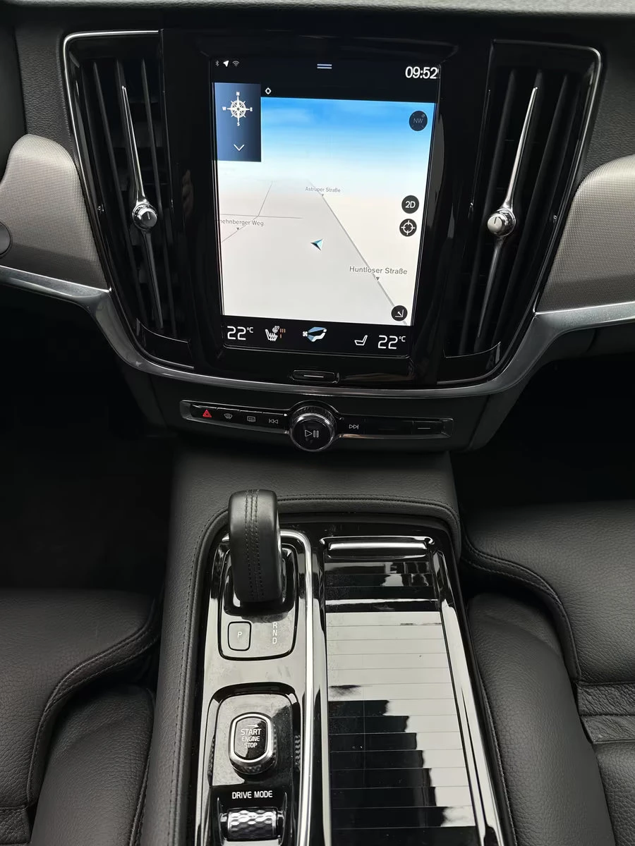 2021 Volvo V90 T6 241HP 4X4 R-DESIGN NAVI HUD CAM H&K 874v — 10