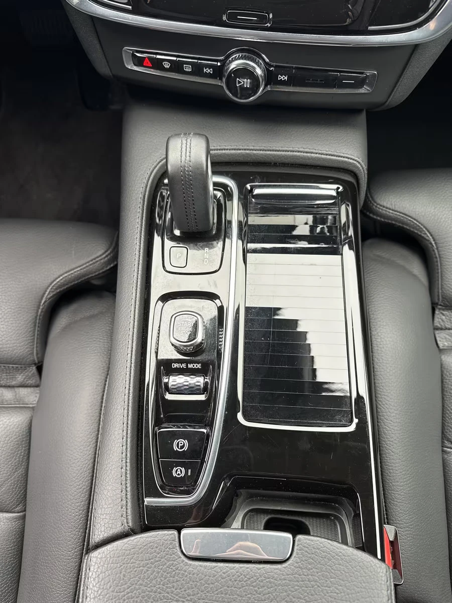 2021 Volvo V90 T6 241HP 4X4 R-DESIGN NAVI HUD CAM H&K 874v — 11