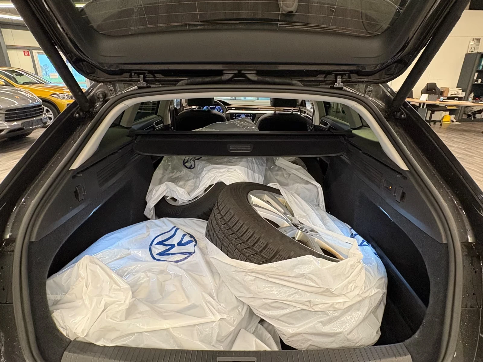 2022 Volkswagen ELEGANCE 190HP MASSAGE CAM AHK ACC LED 124h — 6