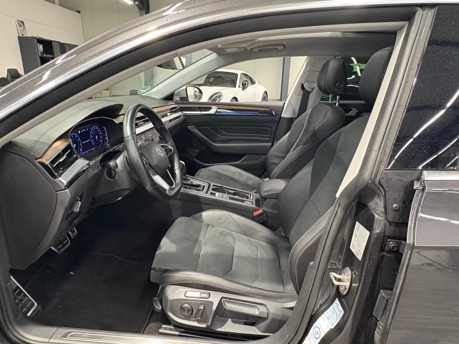 2022 Volkswagen ELEGANCE 190HP MASSAGE CAM AHK ACC LED 124h — 8