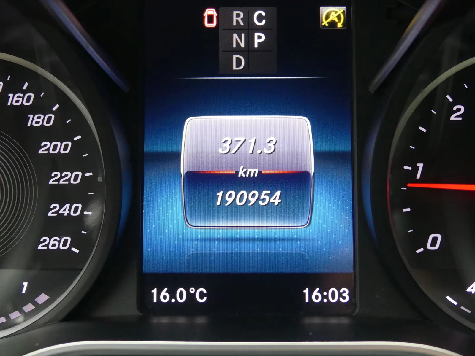 2020 Mercedes-Benz V 300 DIESEL 237HP AMG AVANTGARD 360 ОБДУХВАНЕ 934v — 14