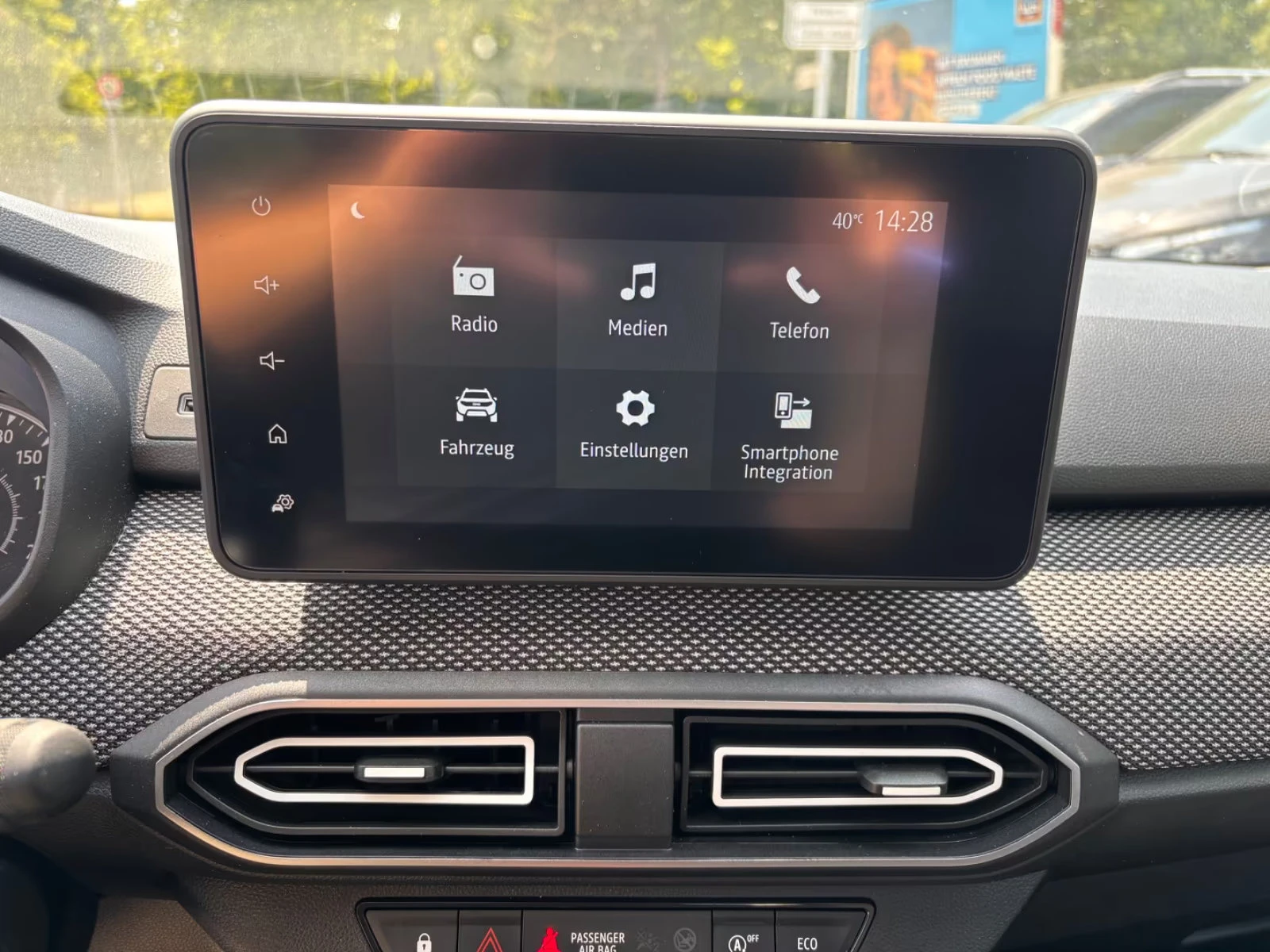 2024 Dacia Sandero TCe90 91HP EXPRESSION AUTOMATIC LED L.ASSIST 826g — 10