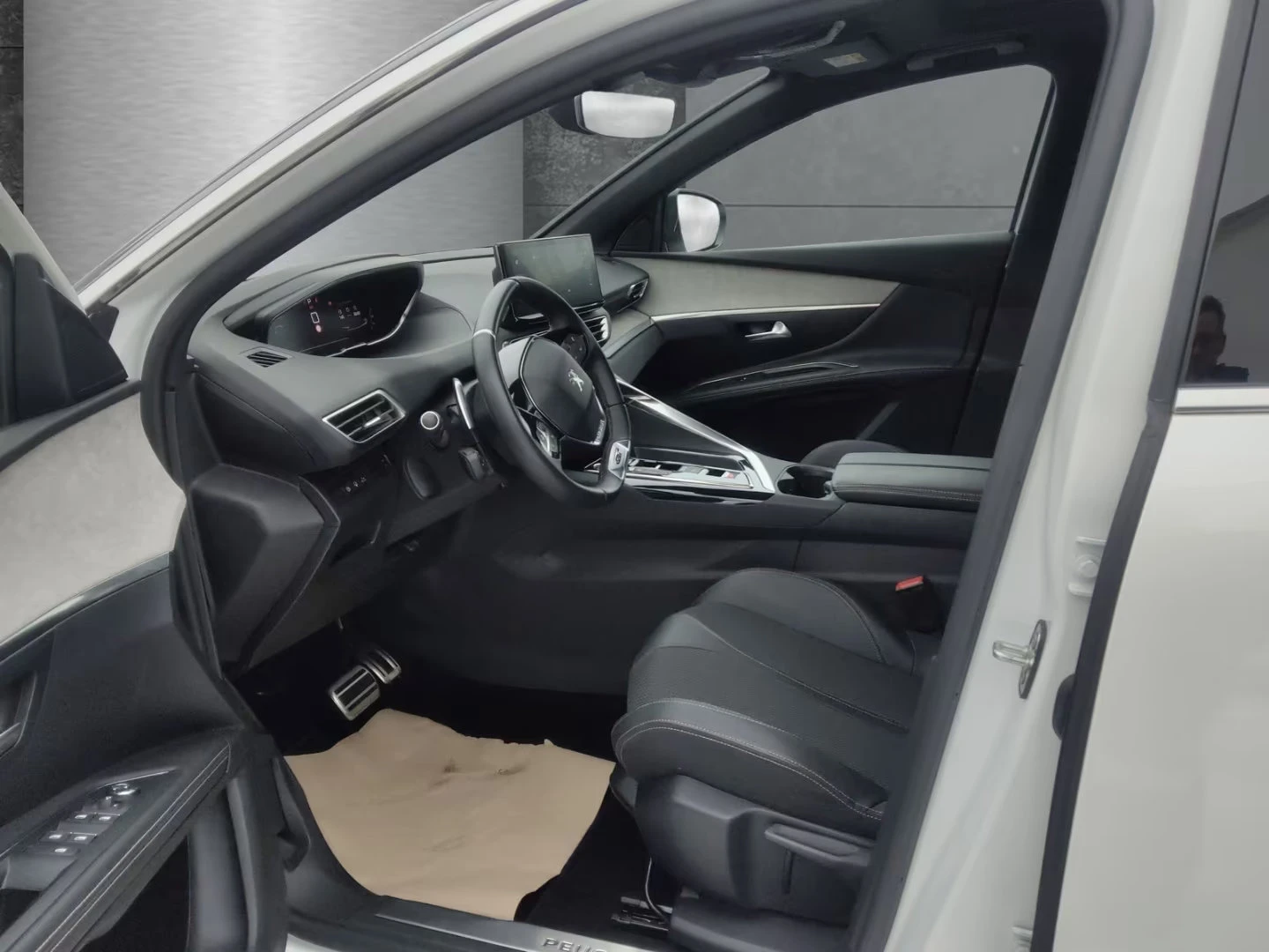 2023 Peugeot 5008 GT 131HP 360 PANO DIGITAL LED ACC 111z — 8