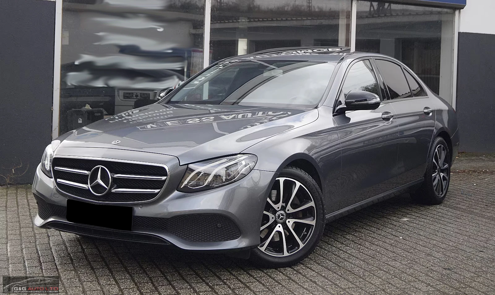 Mercedes-Benz E 220