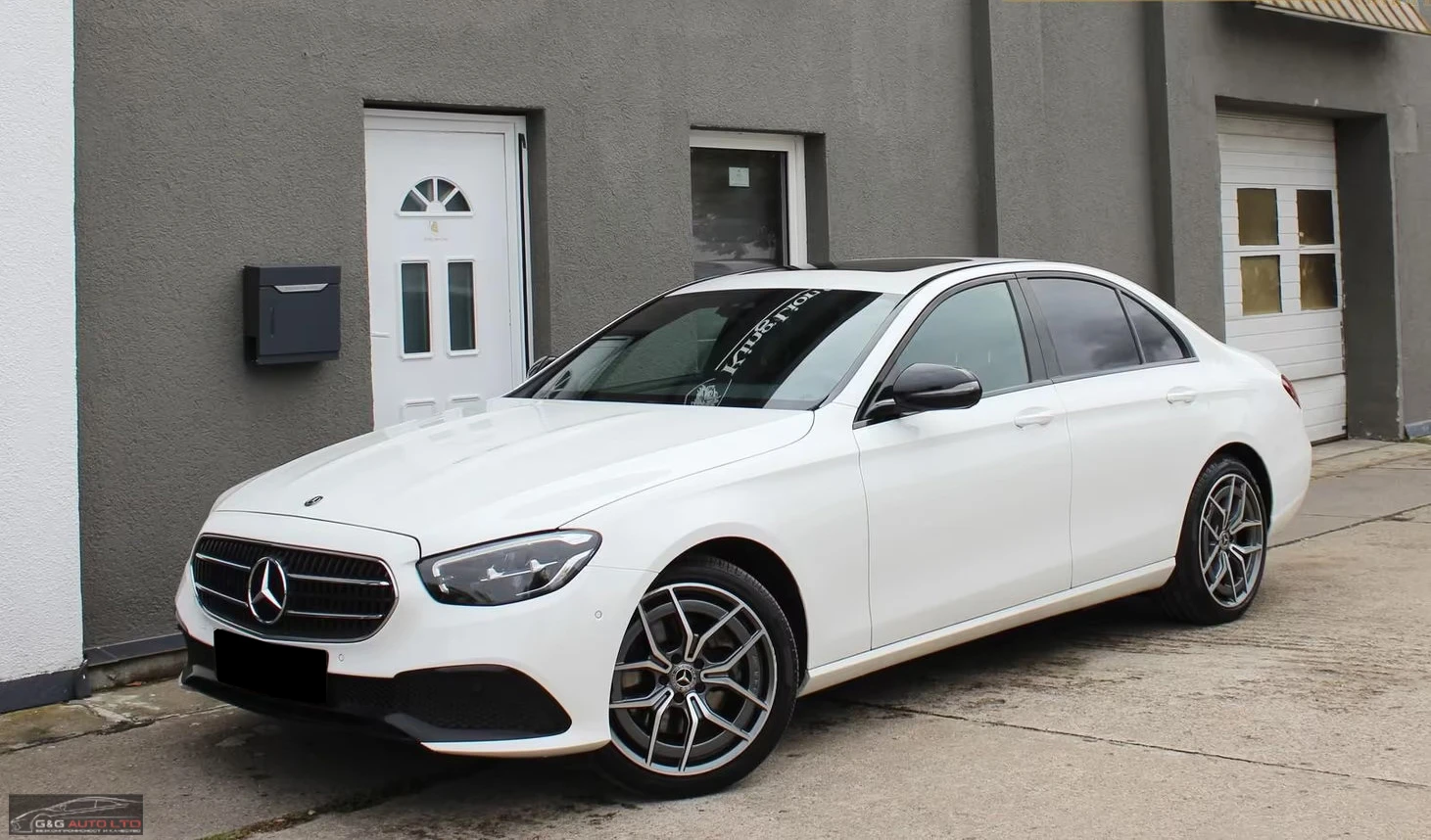 Mercedes-Benz E 220