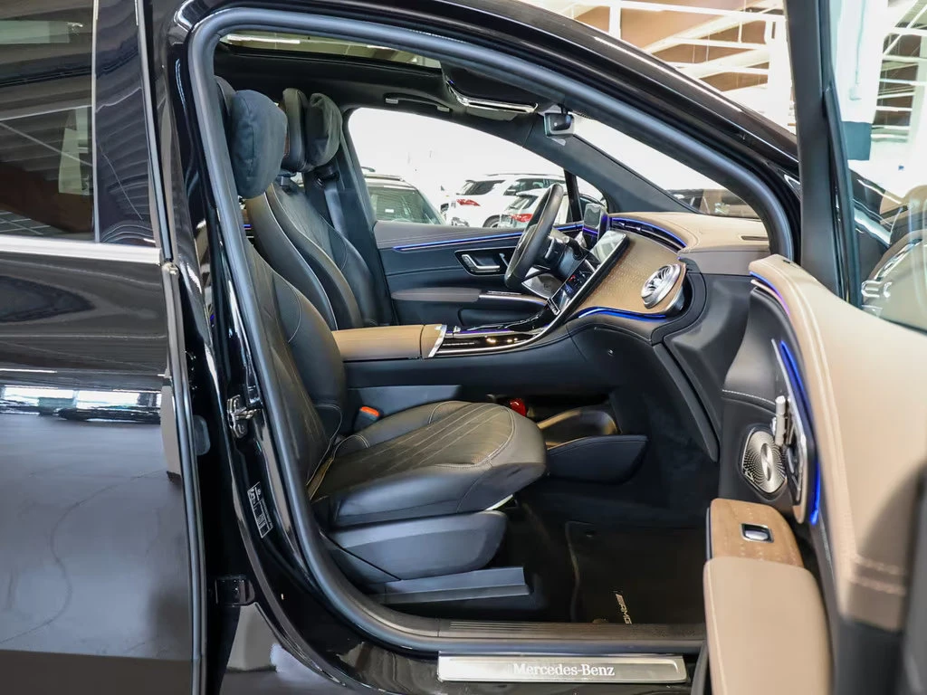 2024 Mercedes-Benz EQS 450+ SUV 360HP AMG DISRT PANO HUD MASS 163z — 10