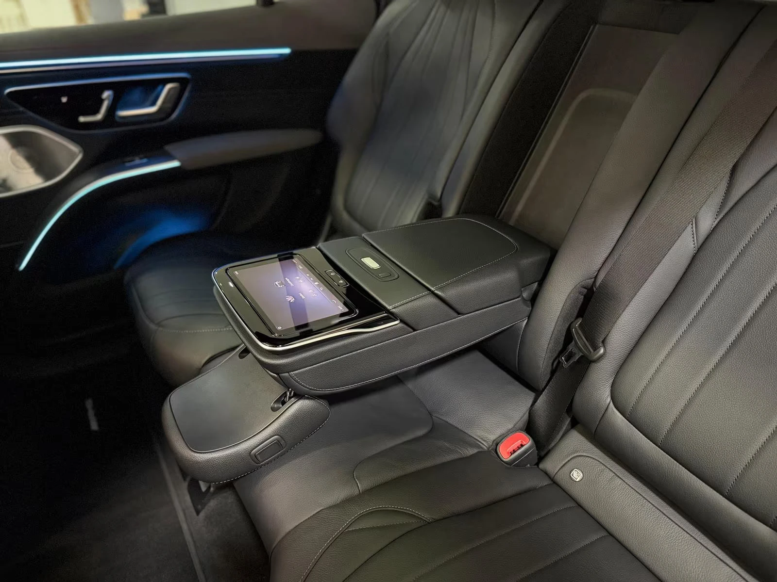 2023 Mercedes-Benz EQS 450+ SUV 360HP AMG HYPER PANO HUD 360 NIGHT 164z — 15