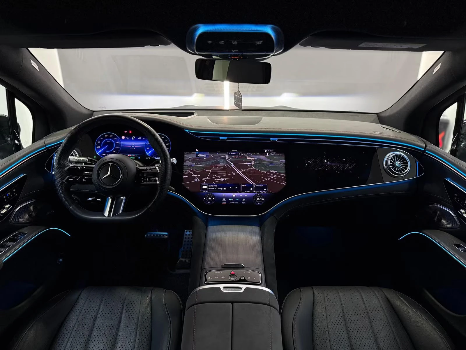 2023 Mercedes-Benz EQS 450+ SUV 360HP AMG HYPER PANO HUD 360 NIGHT 164z — 10
