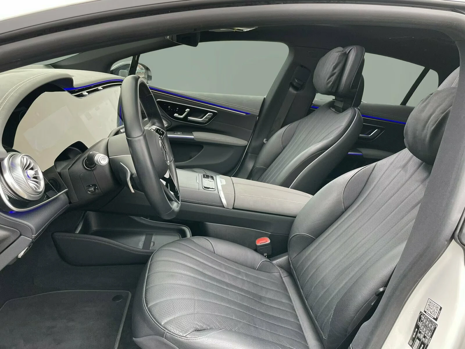2021 Mercedes-Benz EQS 450+ 333HP AMG 360 PANO BURM DISTR AIRM 165z — 13