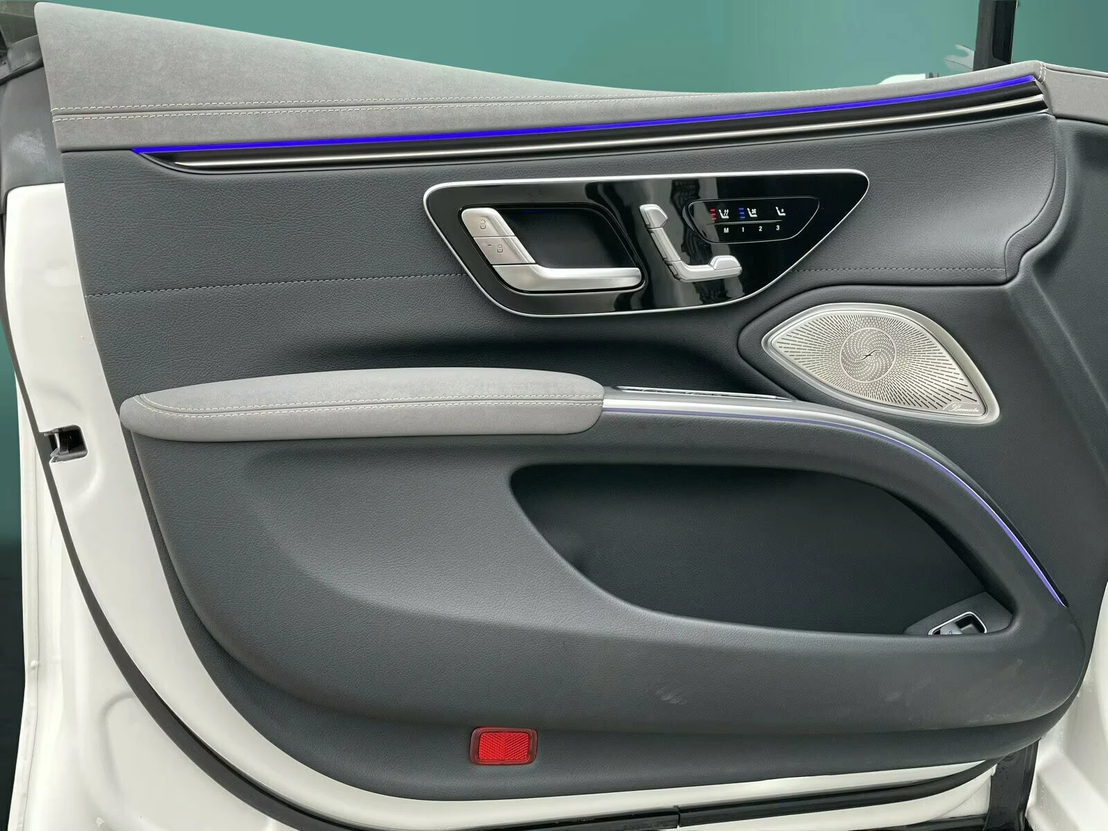 2021 Mercedes-Benz EQS 450+ 333HP AMG 360 PANO BURM DISTR AIRM 165z — 15